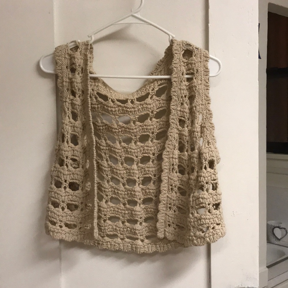 Knitted vest